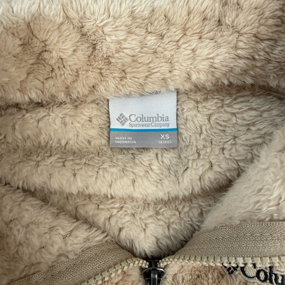 Columbia Tan Fleece Jacket - Picture 3 of 3